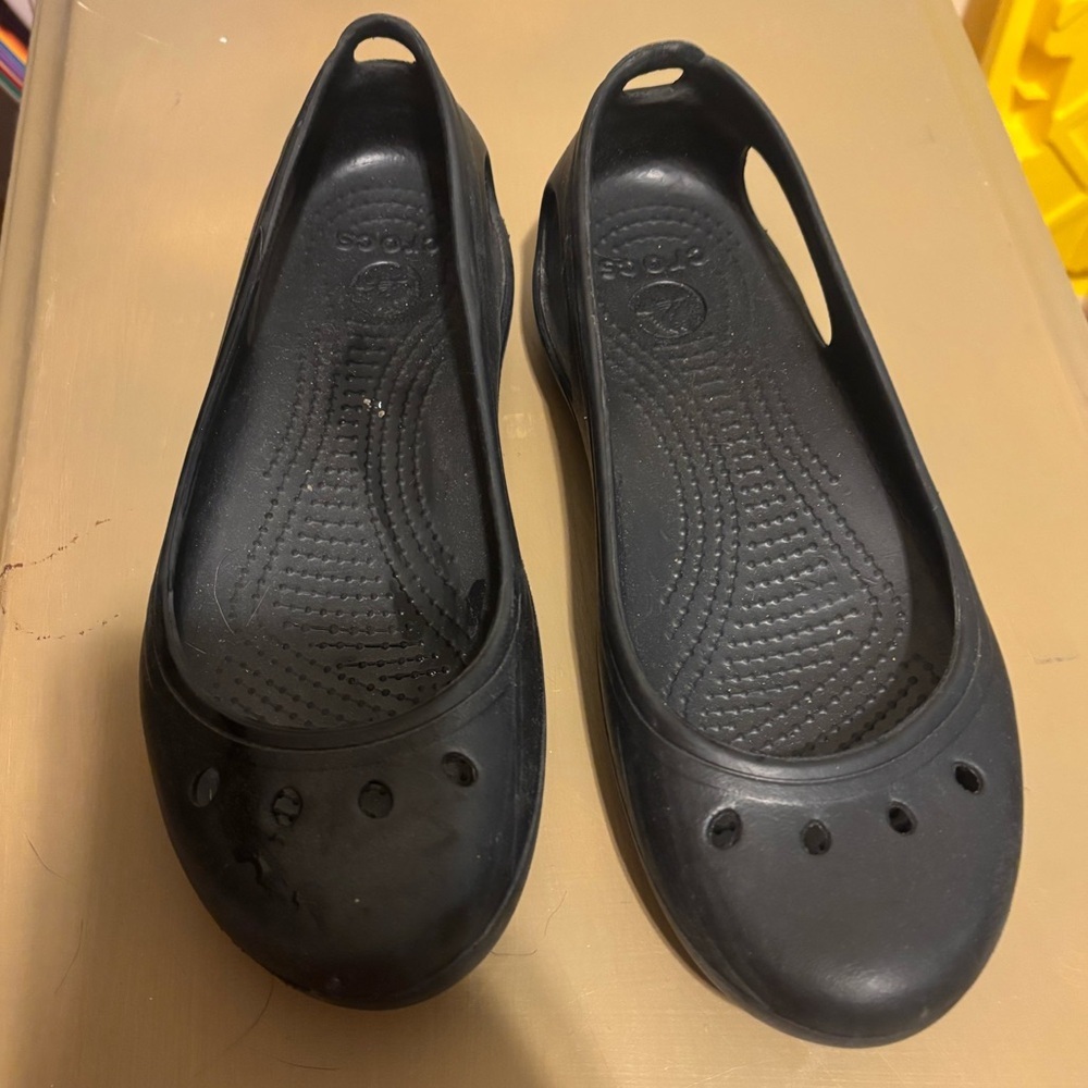 Black Women's Kadee crocs flat Shoes W-7